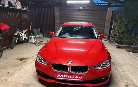 BMW 3 серия, 2018 год, 1 880 000 рублей, 3 фотография