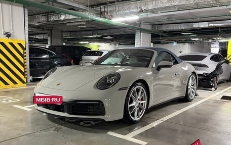 Porsche 911, 2021 год, 16 000 000 рублей, 5 фотография