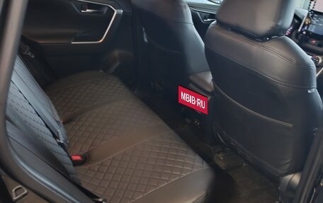Toyota RAV4, 2020 год, 3 060 000 рублей, 3 фотография