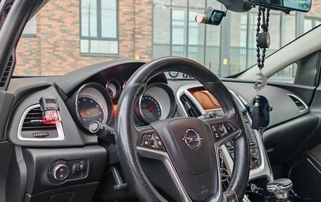 Opel Astra J, 2014 год, 930 000 рублей, 10 фотография