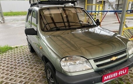 Chevrolet Niva I рестайлинг, 2008 год, 550 000 рублей, 2 фотография