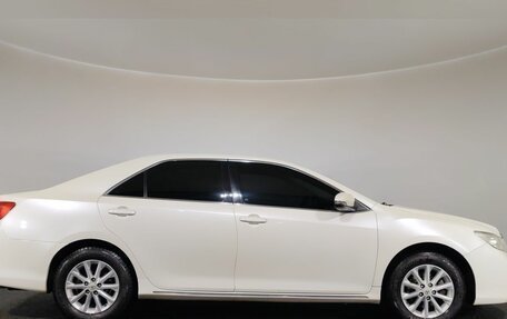 Toyota Camry, 2014 год, 1 620 000 рублей, 4 фотография