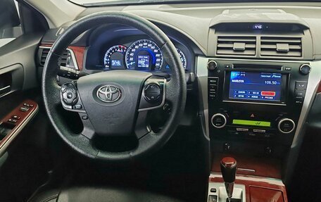 Toyota Camry, 2014 год, 1 620 000 рублей, 11 фотография