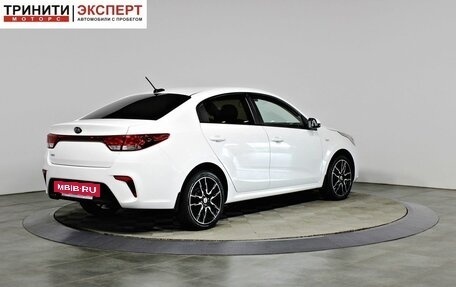 KIA Rio IV, 2018 год, 1 377 000 рублей, 6 фотография
