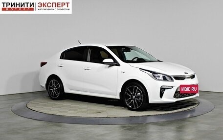 KIA Rio IV, 2018 год, 1 377 000 рублей, 3 фотография