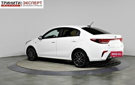 KIA Rio IV, 2018 год, 1 377 000 рублей, 4 фотография