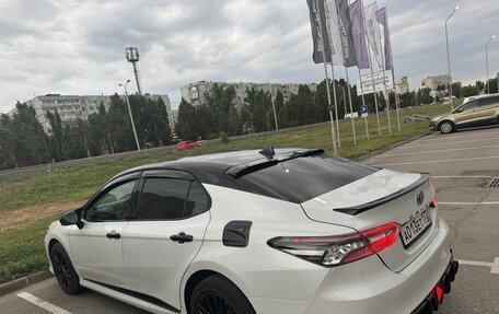 Toyota Camry, 2021 год, 3 490 000 рублей, 2 фотография