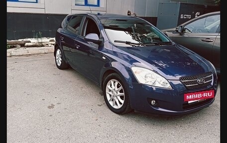 KIA cee'd I рестайлинг, 2009 год, 750 000 рублей, 3 фотография