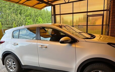 KIA Sportage IV рестайлинг, 2019 год, 1 600 000 рублей, 2 фотография