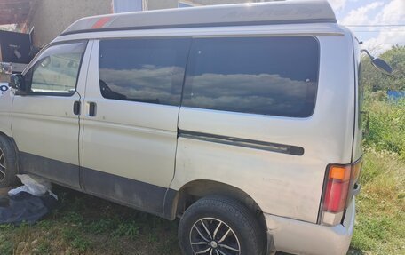 Mazda Bongo Friendee i рестайлинг, 1996 год, 502 000 рублей, 18 фотография