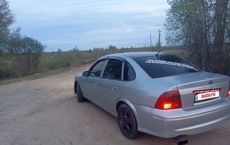 Opel Vectra B рестайлинг, 1999 год, 160 000 рублей, 3 фотография