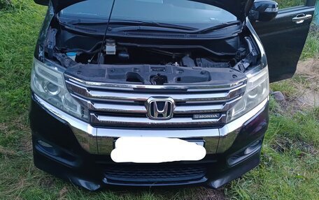 Honda Stepwgn IV, 2012 год, 1 490 000 рублей, 2 фотография