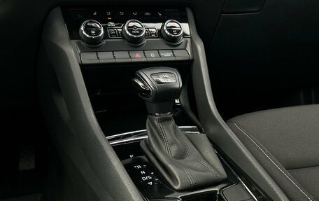Skoda Karoq I, 2022 год, 2 422 300 рублей, 15 фотография