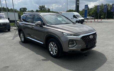 Hyundai Santa Fe IV, 2019 год, 2 800 000 рублей, 10 фотография