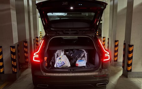 Volvo V60 Cross Country II, 2019 год, 2 800 000 рублей, 2 фотография