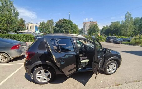 Renault Sandero II рестайлинг, 2018 год, 950 000 рублей, 3 фотография