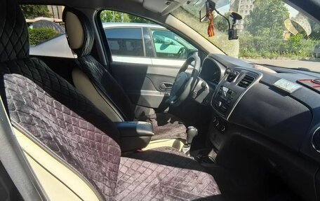 Renault Sandero II рестайлинг, 2018 год, 950 000 рублей, 8 фотография