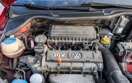 Volkswagen Polo VI (EU Market), 2012 год, 820 000 рублей, 23 фотография