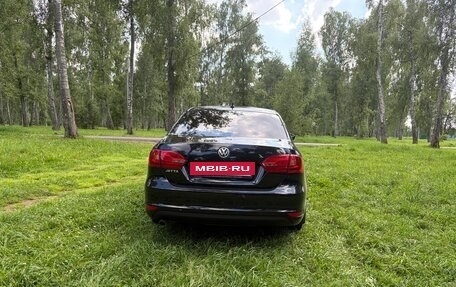 Volkswagen Jetta VI, 2014 год, 1 450 000 рублей, 4 фотография