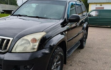Toyota Land Cruiser Prado 120 рестайлинг, 2006 год, 1 570 000 рублей, 2 фотография
