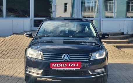 Volkswagen Passat B7, 2012 год, 1 050 000 рублей, 2 фотография