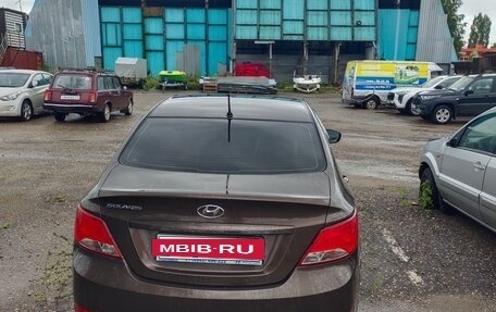 Hyundai Solaris II рестайлинг, 2016 год, 380 000 рублей, 4 фотография