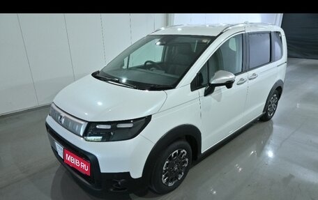 Honda Freed, 2025 год, 1 800 000 рублей, 2 фотография