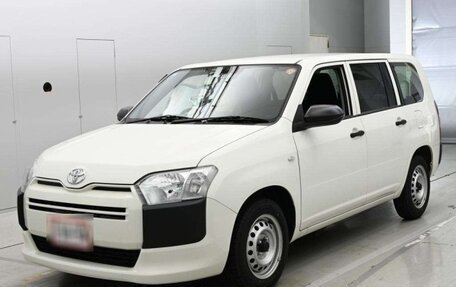 Toyota Probox I, 2022 год, 750 000 рублей, 3 фотография
