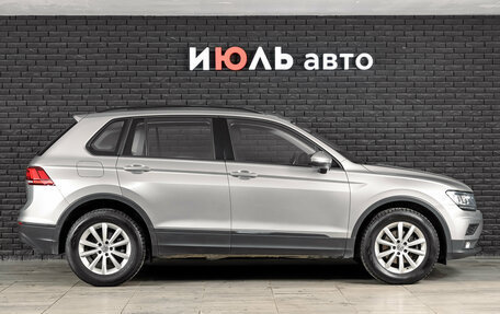 Volkswagen Tiguan II, 2020 год, 2 400 000 рублей, 9 фотография