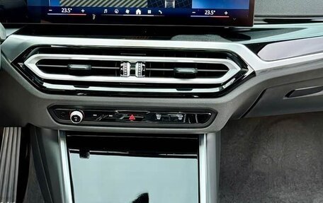 BMW 3 серия, 2024 год, 3 600 000 рублей, 17 фотография