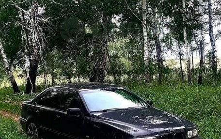 BMW 5 серия, 2001 год, 445 000 рублей, 1 фотография