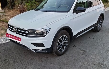 Volkswagen Tiguan II, 2019 год, 2 790 000 рублей, 4 фотография