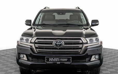 Toyota Land Cruiser 200, 2017 год, 5 950 000 рублей, 2 фотография