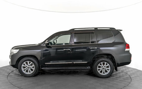 Toyota Land Cruiser 200, 2017 год, 5 950 000 рублей, 8 фотография