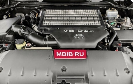 Toyota Land Cruiser 200, 2017 год, 5 950 000 рублей, 9 фотография