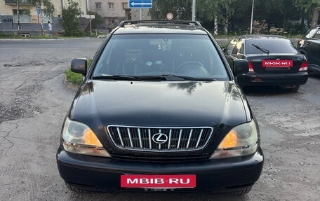 Lexus RX IV рестайлинг, 2001 год, 610 000 рублей, 9 фотография