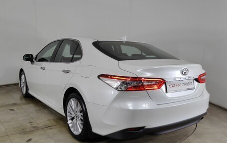 Toyota Camry, 2018 год, 2 699 000 рублей, 5 фотография