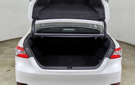 Toyota Camry, 2018 год, 2 699 000 рублей, 8 фотография