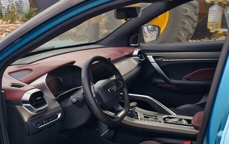 Geely Coolray I, 2023 год, 1 600 000 рублей, 3 фотография