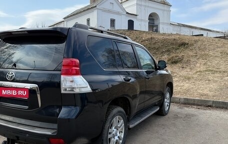 Toyota Land Cruiser Prado 150 рестайлинг 2, 2010 год, 2 500 000 рублей, 6 фотография