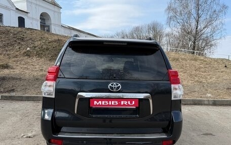 Toyota Land Cruiser Prado 150 рестайлинг 2, 2010 год, 2 500 000 рублей, 5 фотография