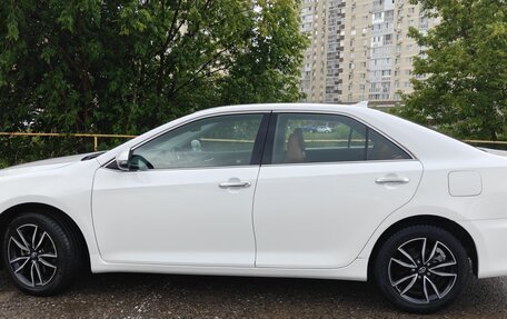 Toyota Camry, 2017 год, 2 300 000 рублей, 6 фотография
