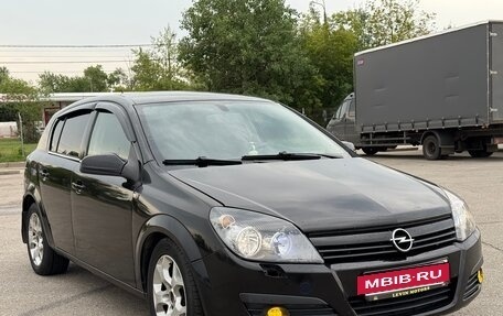 Opel Astra H, 2004 год, 290 000 рублей, 2 фотография