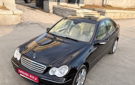 Mercedes-Benz C-Класс, 2006 год, 1 700 000 рублей, 3 фотография