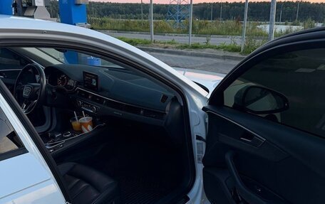 Audi A4, 2018 год, 2 000 000 рублей, 8 фотография