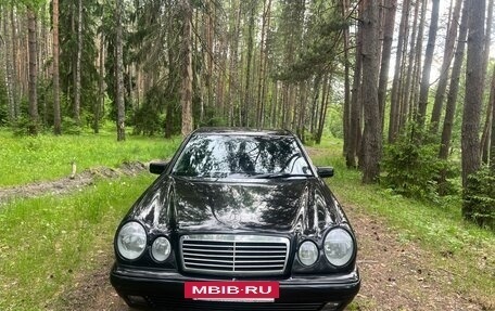 Mercedes-Benz E-Класс, 1998 год, 495 000 рублей, 2 фотография