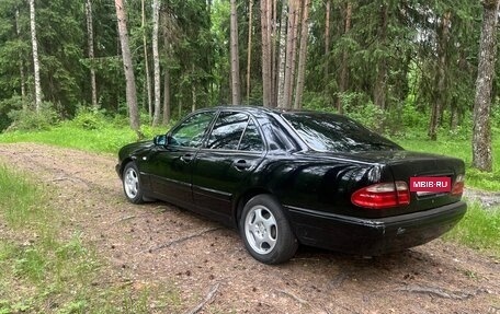 Mercedes-Benz E-Класс, 1998 год, 495 000 рублей, 7 фотография