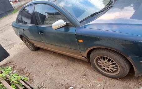 Volkswagen Passat B5+ рестайлинг, 1997 год, 260 000 рублей, 3 фотография