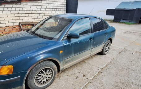 Volkswagen Passat B5+ рестайлинг, 1997 год, 260 000 рублей, 2 фотография