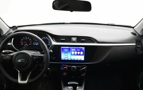KIA Rio IV, 2021 год, 1 680 000 рублей, 5 фотография